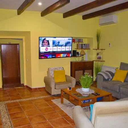 펜션 Rural Retreat - Quinta Sol 3 Bedroom House - Nazare, Portugal *