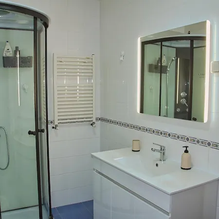 Rural Retreat - Quinta Sol 3 Bedroom House - Nazare, Portugal 펜션