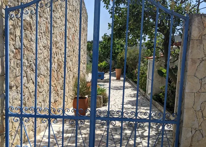 Дом отдыха Rural Retreat - Quinta Sol 3 Bedroom House - Nazare, Portugal *