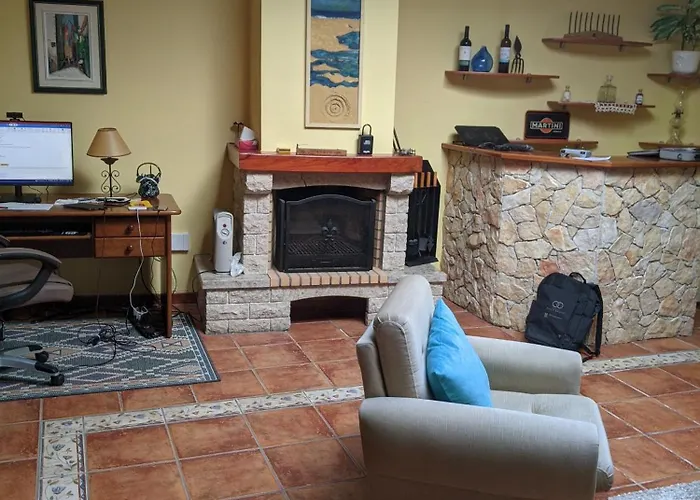 Rural Retreat - Quinta Sol 3 Bedroom House - Nazare, Portugal Дом отдыха